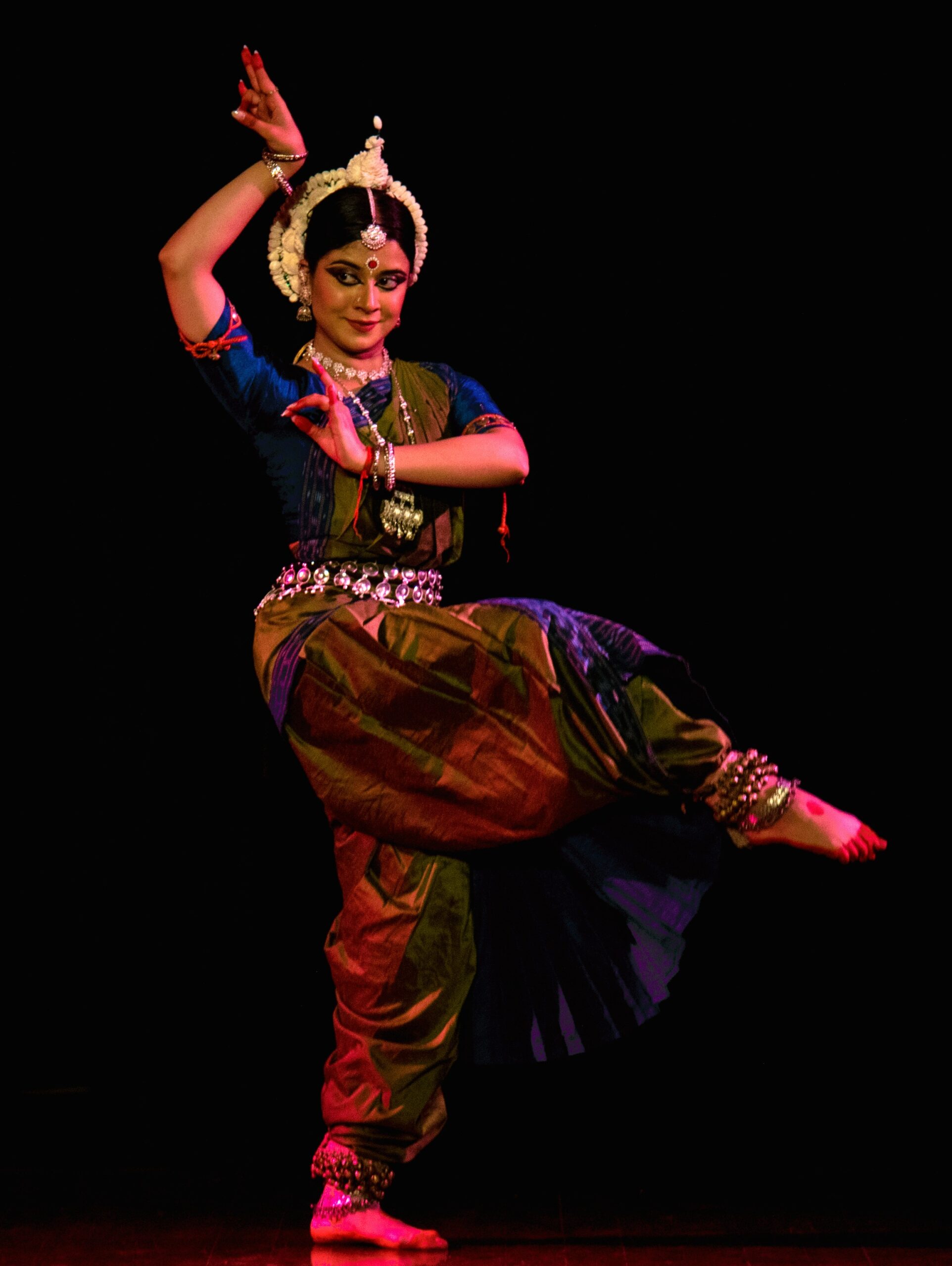 714 Odissi Dance Stock Photos, High-Res Pictures, and Images - Getty Images